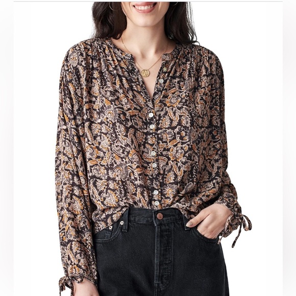 Faherty Tops - Faherty Everleigh Top in black paisley button-front blouse size XS extra small